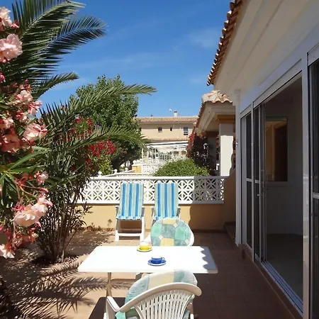 Apacible Casa Con Terraza Y Piscina R19 By Novadesta Puerto Marino