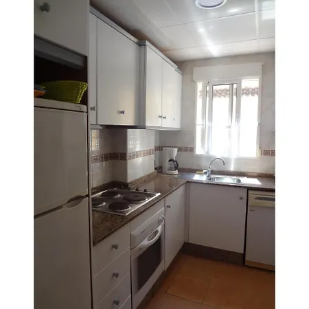 Holiday home Apacible Casa Con Terraza Y Piscina R19 By Novadesta